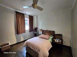 Hillcrest Park (D11), Terrace #511249591